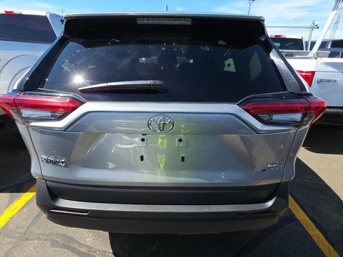 Used 2025 Toyota RAV4 LE image 3