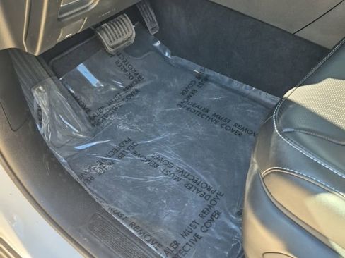 New 2024 Jeep Grand Cherokee Limited 4xe w/ Luxury Tech Group II image 24