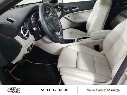 Used 2018 Mercedes-Benz GLA 250 image 23