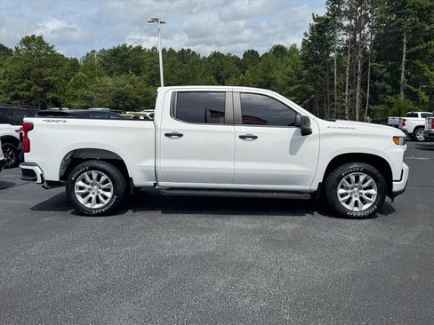 Used 2019 Chevrolet Silverado 1500 Custom AWD/4WD image 2