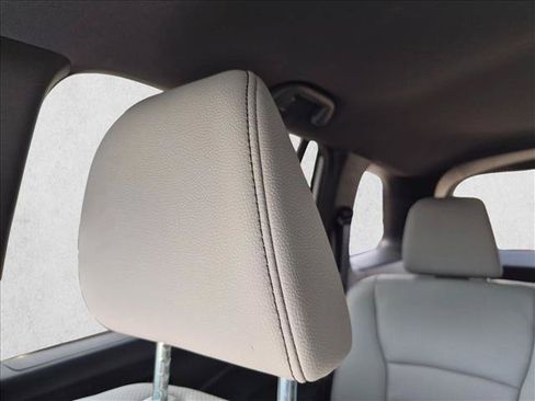 Used 2025 Honda Passport EX-L image 14