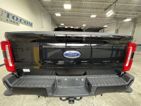 Used 2024 Ford F250 Lariat w/ Sport Appearance Package image 6