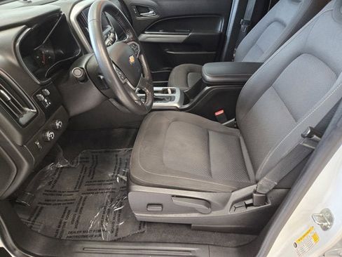 Used 2019 Chevrolet Colorado LT w/ LT Convenience Package image 20