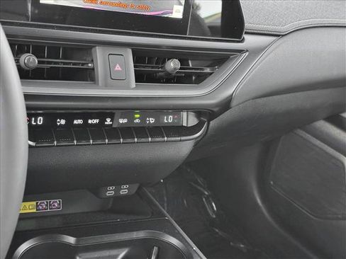 Used 2024 Lexus UX 250h F Sport image 16