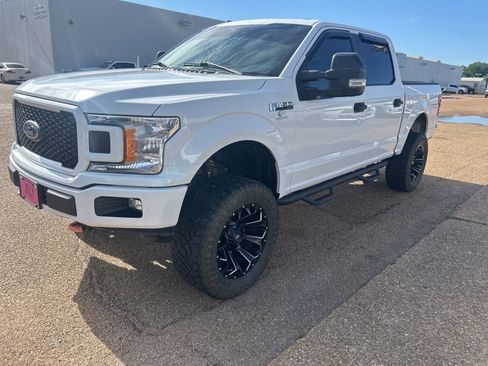 Used 2019 Ford F150 XL w/ Equipment Group 101A Mid AWD/4WD image 2