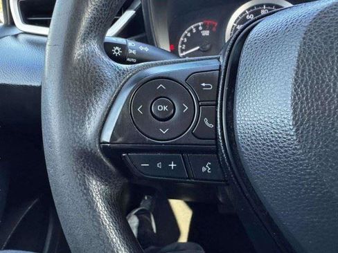 Used 2020 Toyota Corolla LE FWD image 26