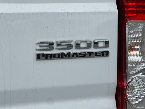 New 2026 RAM ProMaster 3500 w/ Quick Order Package 22G SLT image 22