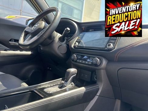 Used 2021 Nissan Kicks SR w/ SR Premium Package FWD image 24