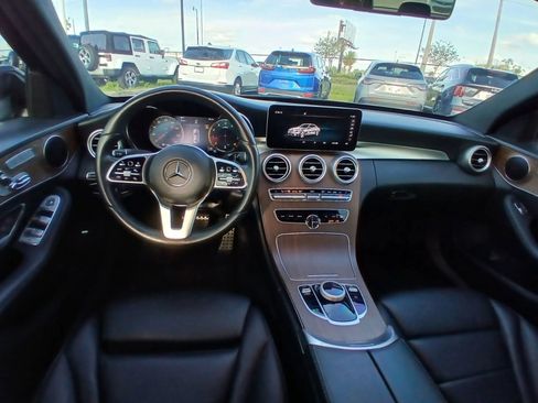 Used 2019 Mercedes-Benz C 300 4MATIC Sedan image 24
