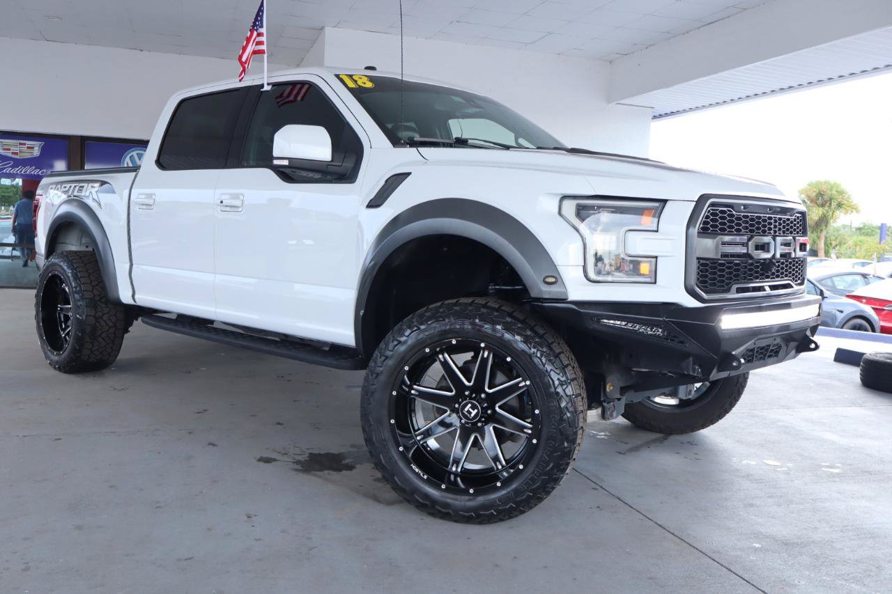 Used 2018 Ford F150 Raptor w/ Equipment Group 802A Luxury AWD/4WD image 3