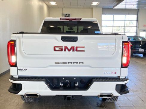 Used 2020 GMC Sierra 1500 AT4 w/ AT4 Premium Package image 6