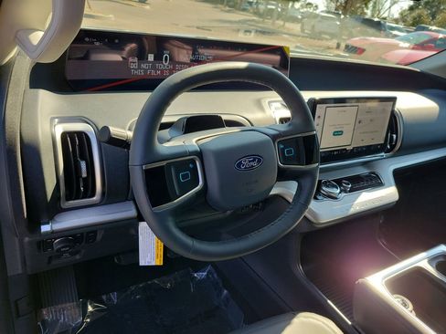 New 2026 Ford Expedition Max Active image 17