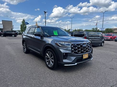 Used 2025 Ford Explorer Platinum w/ Ultimate Package AWD/4WD image 1
