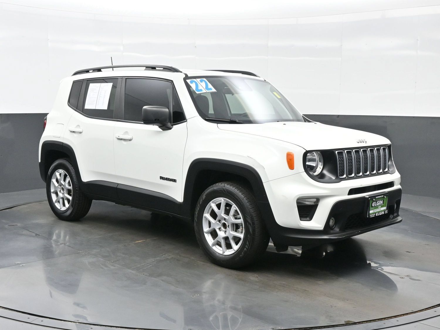 Used 2022 Jeep Renegade Latitude AWD/4WD image 11