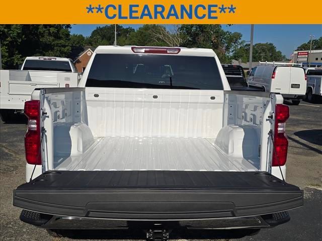 New 2026 Chevrolet Silverado 1500 W/T w/ WT Value Package AWD/4WD image 29