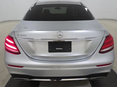 Used 2019 Mercedes-Benz E 300 w/ Premium 1 Package image 4