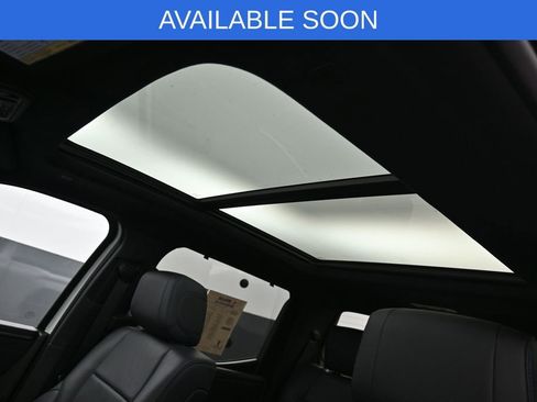 Used 2026 Toyota Tundra Platinum AWD/4WD image 28