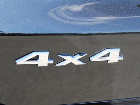 Used 2025 Jeep Compass Latitude image 8