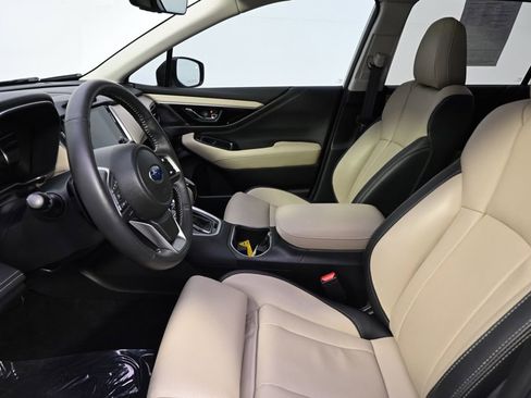 Certified 2025 Subaru Outback Limited image 13