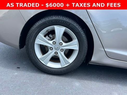 Used 2016 Hyundai Elantra Value Edition FWD image 7