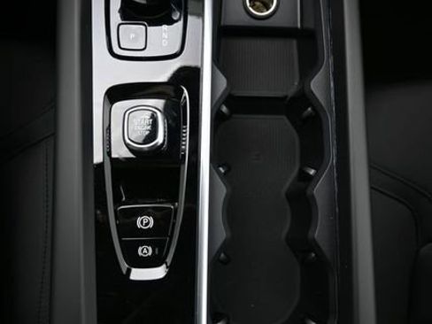 New 2026 Volvo XC60 B5 Core w/ Climate Package image 12