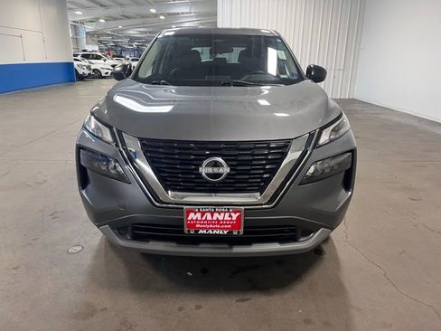 Used 2023 Nissan Rogue S image 8