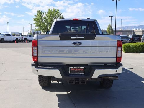 Used 2021 Ford F350 XLT w/ XLT Premium Package AWD/4WD image 5