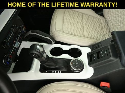 Used 2023 Ford Bronco Outer Banks AWD/4WD image 32