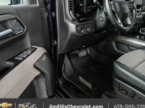 Certified 2023 Chevrolet Silverado 1500 ZR2 w/ Technology Package image 17