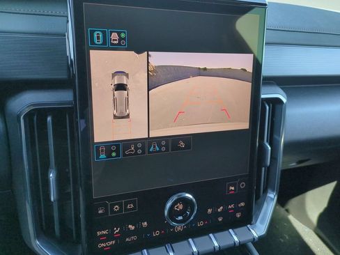 New 2026 GMC Acadia AT4 w/ Super Cruise Package AWD/4WD image 15