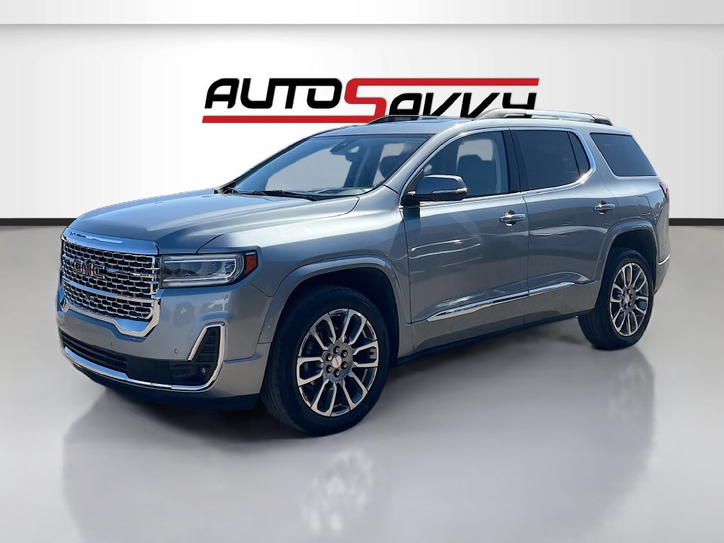 Used 2023 GMC Acadia Denali w/ Denali Ultimate Package FWD image 3