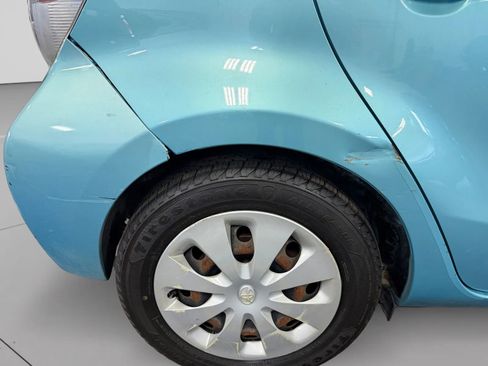 Used 2012 Toyota Prius C Two image 41