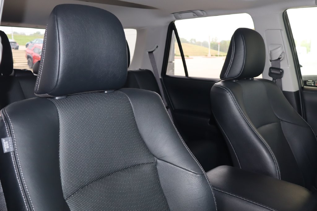 Used 2021 Toyota 4Runner Nightshade AWD/4WD image 44