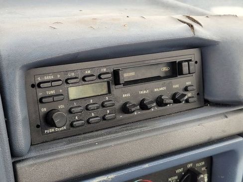 Used 1993 Ford F350 2WD Regular Cab image 14