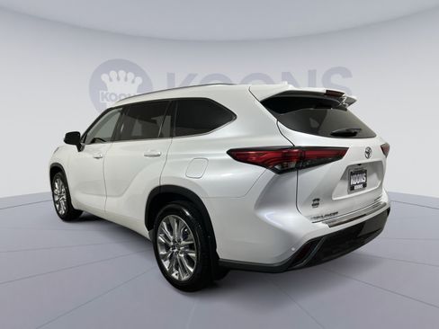Used 2023 Toyota Highlander Limited AWD/4WD image 8