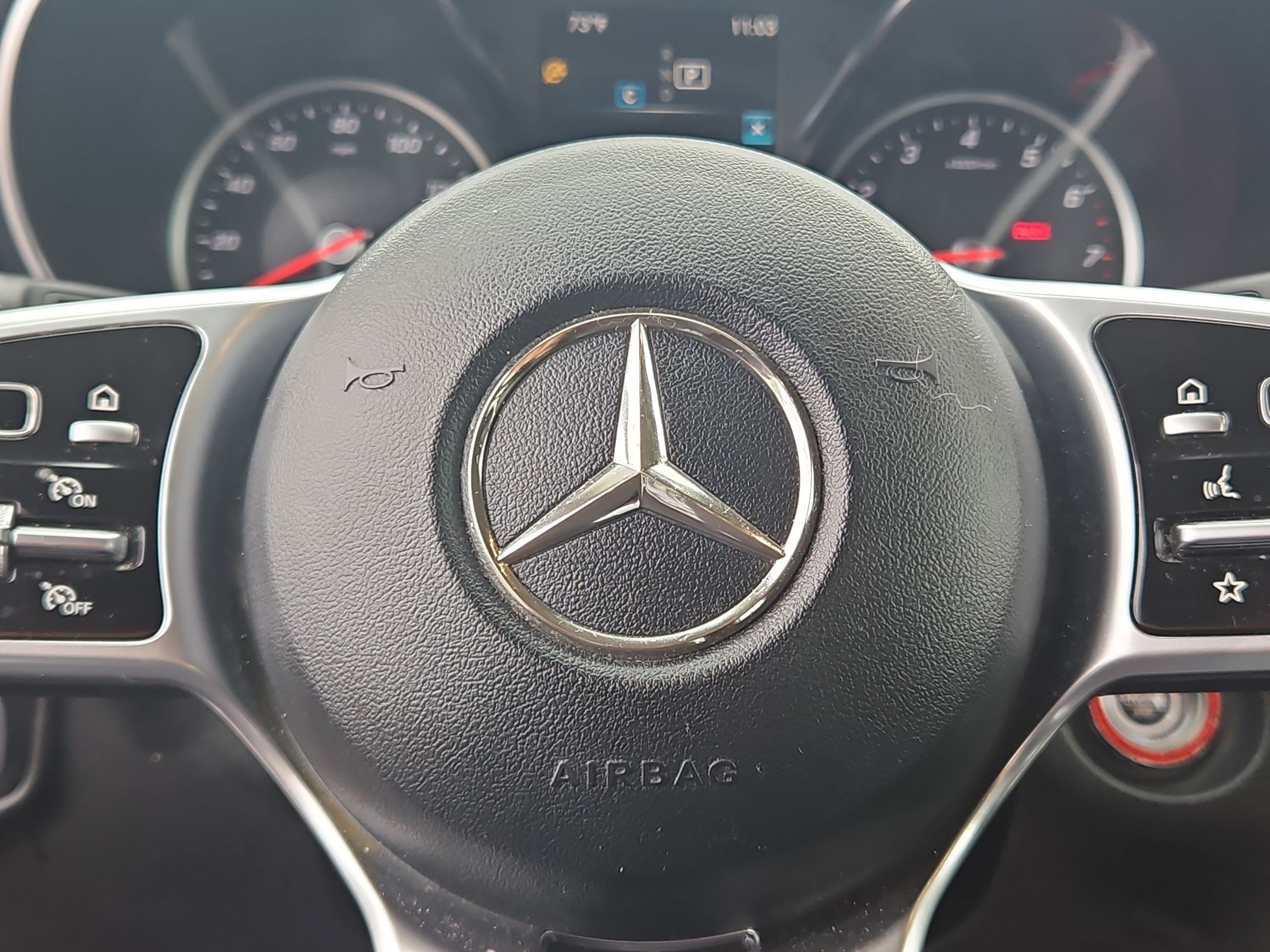 Used 2021 Mercedes-Benz GLC 300 4MATIC image 25