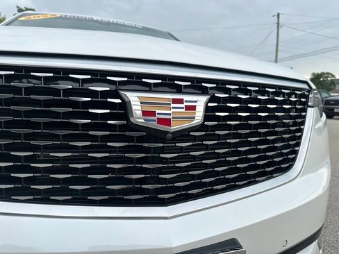 Used 2024 Cadillac XT6 Premium Luxury w/ Platinum Package AWD/4WD image 37