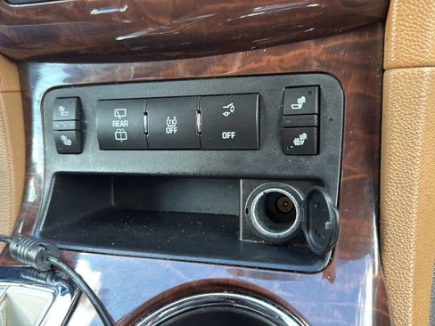 Used 2013 Buick Enclave Leather image 18