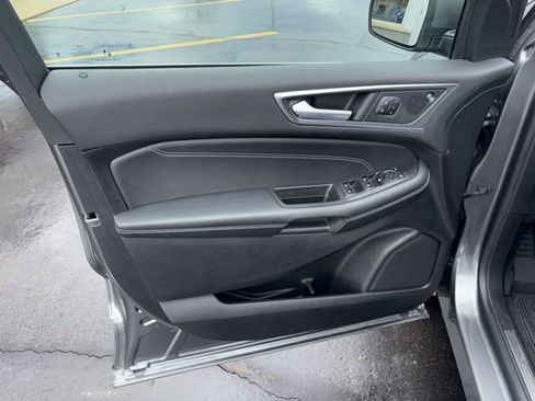 Certified 2024 Ford Edge Titanium AWD/4WD image 25