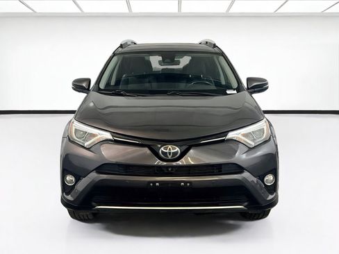 Used 2016 Toyota RAV4 Limited w/ Advanced Technology Package AWD/4WD image 2
