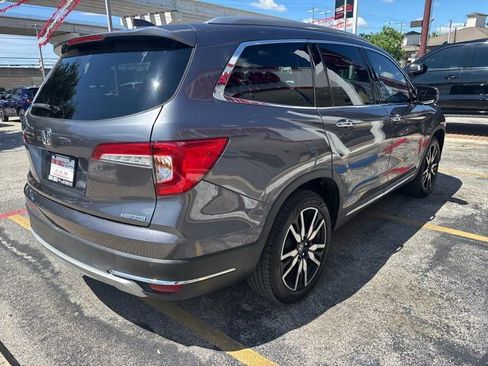 Used 2021 Honda Pilot Touring image 5