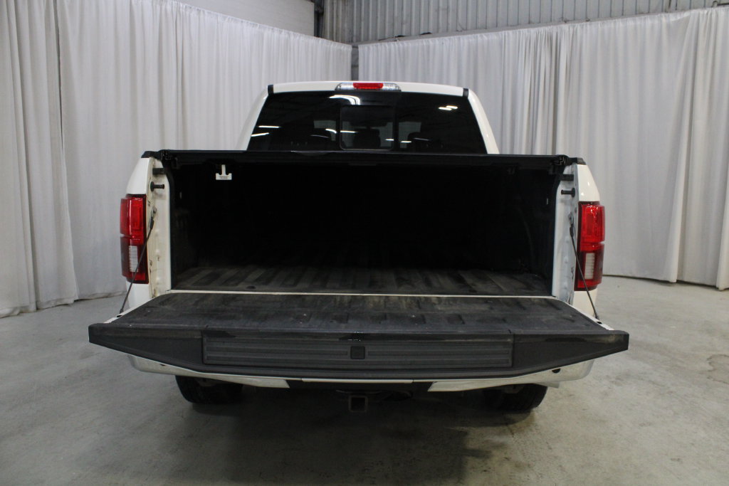 Used 2018 Ford F150 King Ranch w/ Equipment Group 601A Luxury AWD/4WD image 31