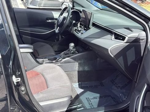 Used 2024 Toyota Corolla SE FWD image 13
