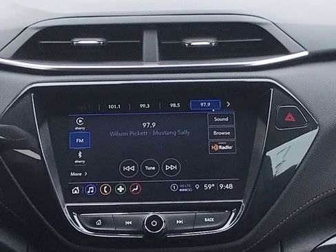 Used 2023 Chevrolet TrailBlazer RS w/ Sun and Liftgate Package image 7