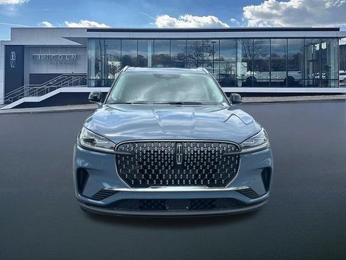 New 2026 Lincoln Aviator Reserve AWD/4WD image 2