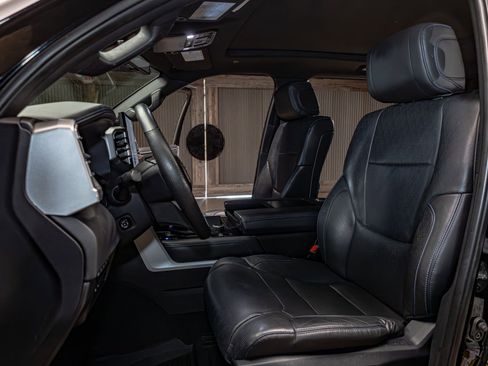 Used 2024 Toyota Tundra Platinum image 19