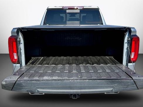 Used 2023 GMC Sierra 1500 AT4 w/ AT4 Premium Package AWD/4WD image 27