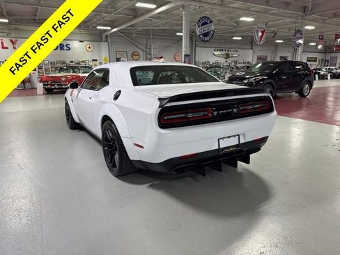 Used 2019 Dodge Challenger SRT Hellcat Redeye RWD image 3