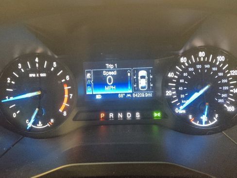 Used 2019 Ford Edge SE w/ SE Fleet Driver's Package image 23