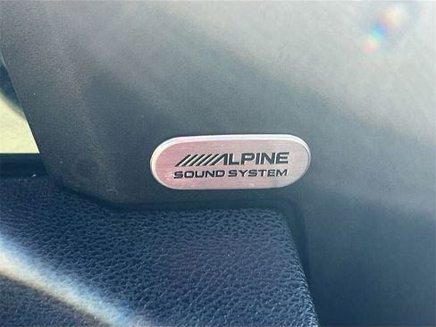 Used 2023 Dodge Charger Scat Pack image 18